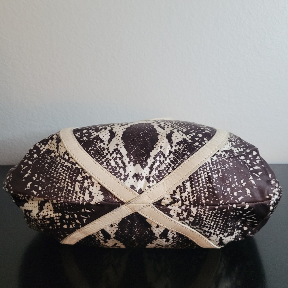Henri Bendel Snake Print Handbag - Picture 5 of 13